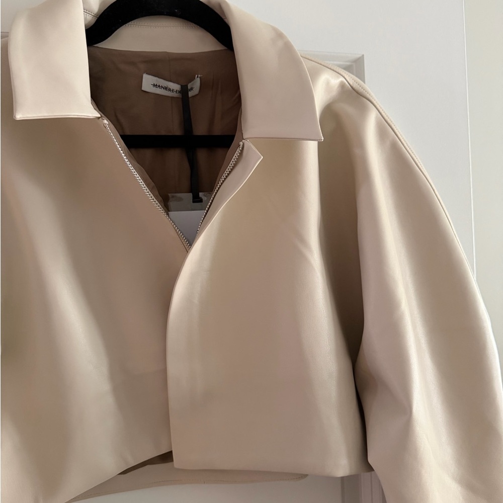 Manière de Voir Cropped Jacket - Picture 6 of 7